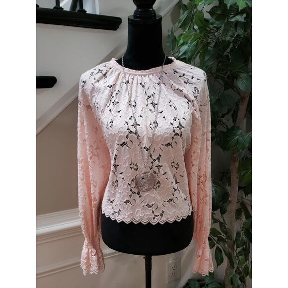Free People Olivia Romantic Pink Lace Round Neck Flare Sleeve Blouse Size XS - Picture 15 of 15